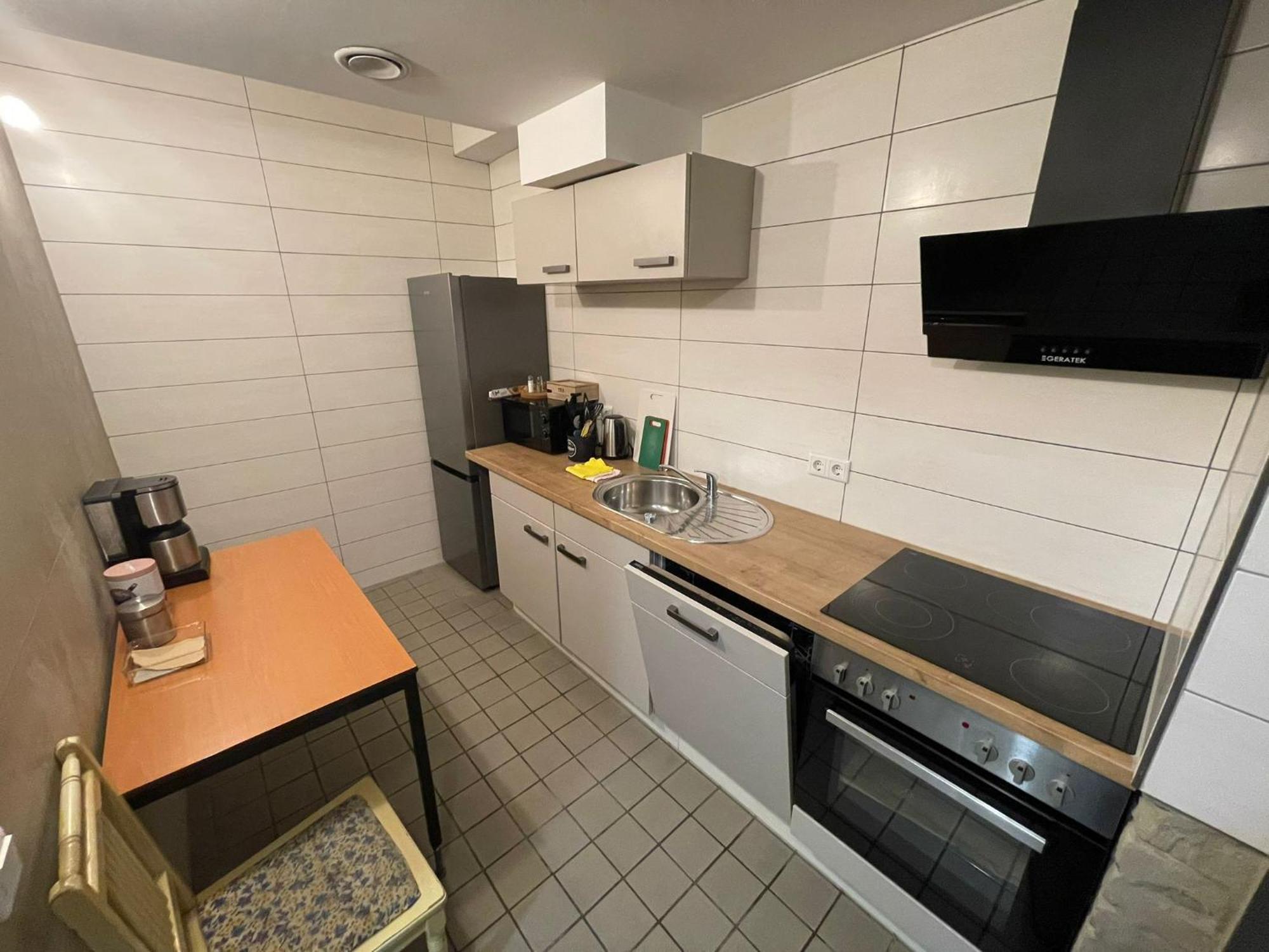 Koby Work&Stay Souterrain Apartment, Wifi&Komfort Herford Bagian luar foto
