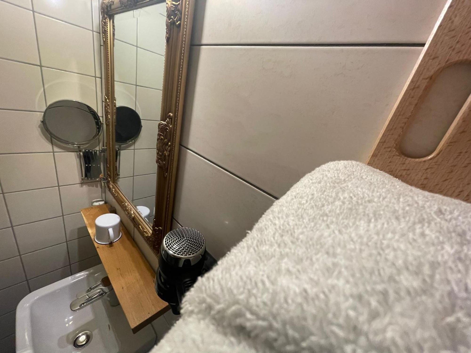 Koby Work&Stay Souterrain Apartment, Wifi&Komfort Herford Bagian luar foto